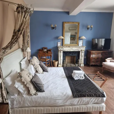 La Bastide Du Bois Breant 3* Maubec (Vaucluse)