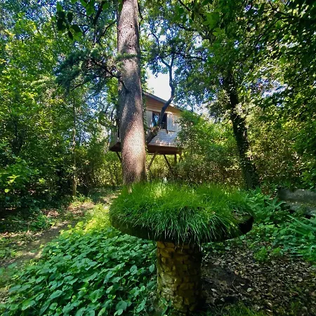 La Bastide Du Bois Breant 3* Maubec (Vaucluse)